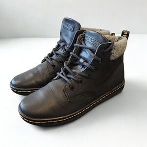 Dr Martens Maelly Black Leather Lace Up Boots Women's Gorpcore Gothcore size 6
